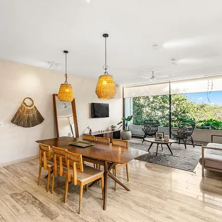 307 Amazing Jungle View Apartment.